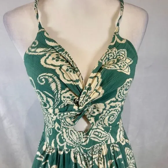 Angie Sage green and white front twist cutout maxi dress with pockets size large - Picture 4 of 7